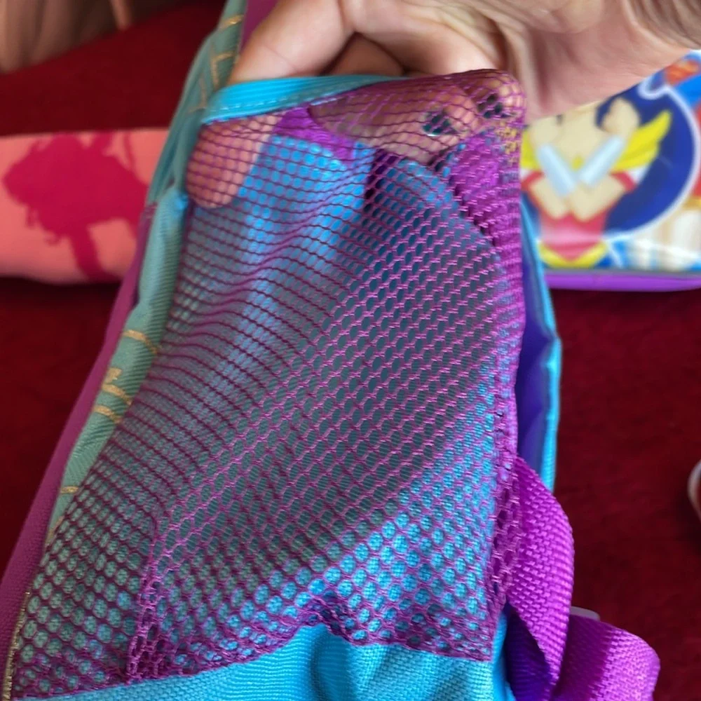 WONDER WOMAN PADDED BACKPACK,LUNCHBOX DOLL,TOTE, SHERPA LINED SOCKS BUNDLE OF 5